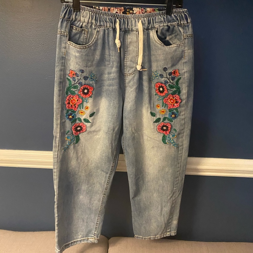 Vintage High waist patch light wash mom jeans
